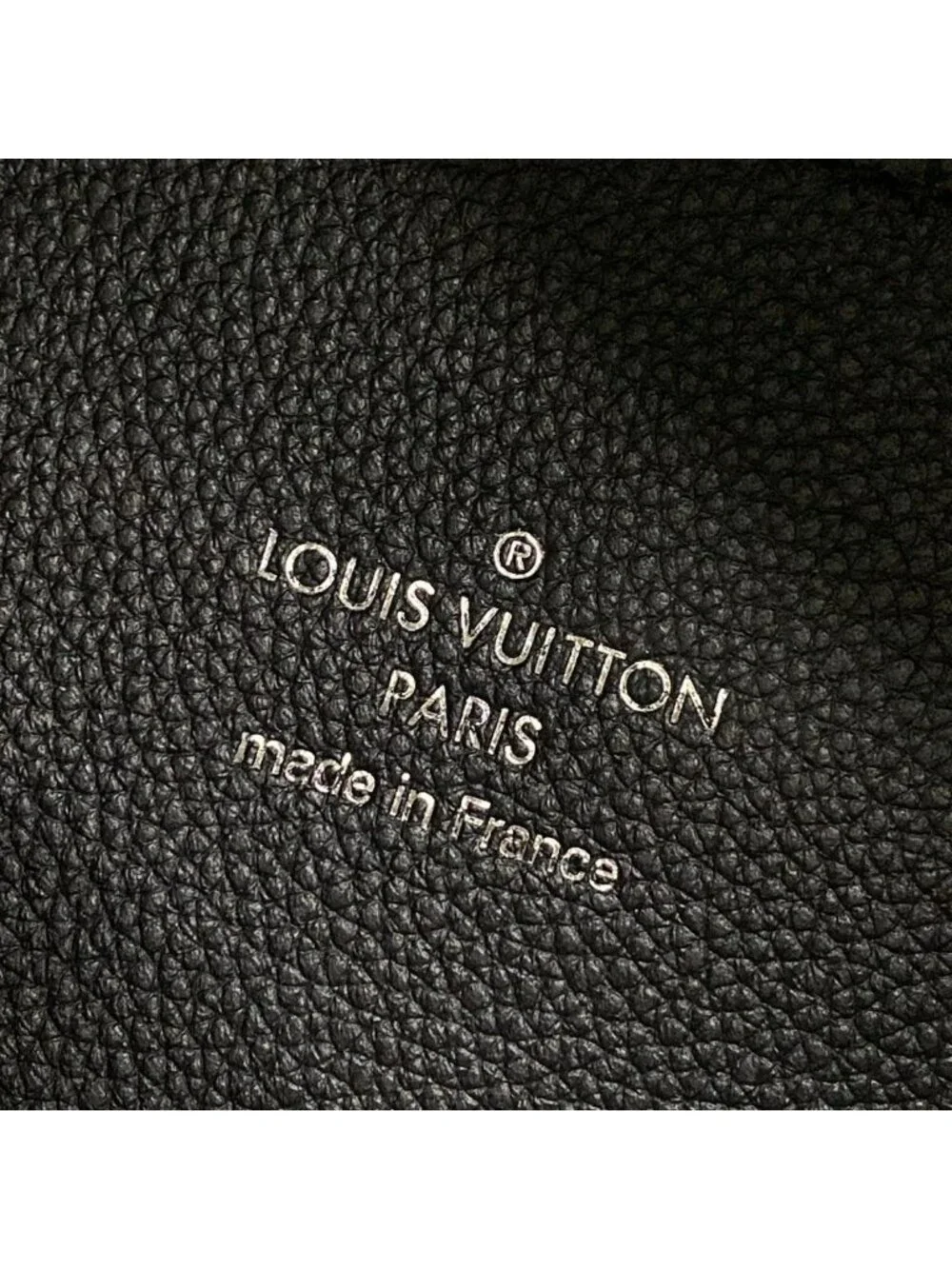 Louis Vuitton Tote Mahina Hina PM Noir Leather Cowhide